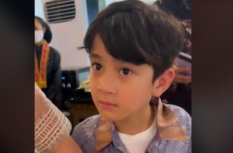 Momen Jan Ethes Bertemu Rafathar. (TikTok/pengabdicipung)