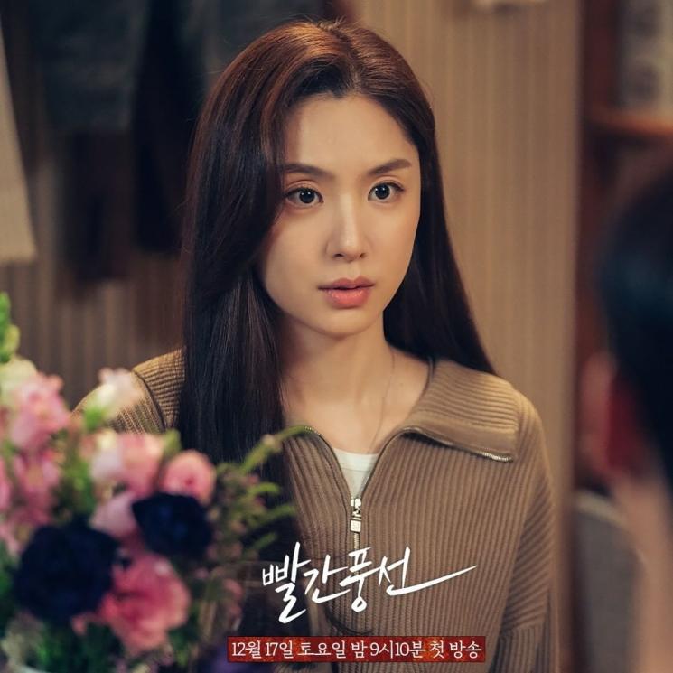 Pesona Seo Ji Hye di Red Balloon (Instagram/@tvchosuninsta)