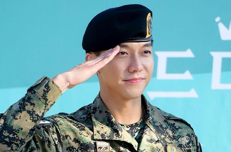 Artis Korea Jadi Tentara Aktif saat Wamil (allkpop)