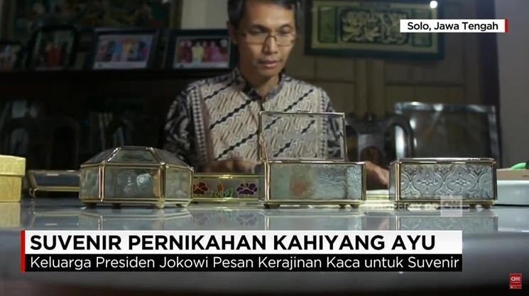 Adu Mewah Souvenir Kaesang, Gibran, dan Kahiyang Ayu (YouTube/CNN Indonesia)