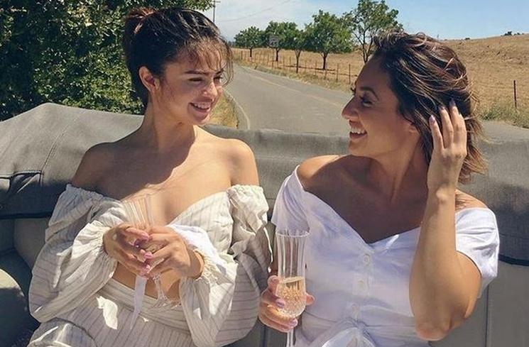 Kabar Artis Hollywood Paling Menggemparkan 2022 (instagram/@selenagomez)