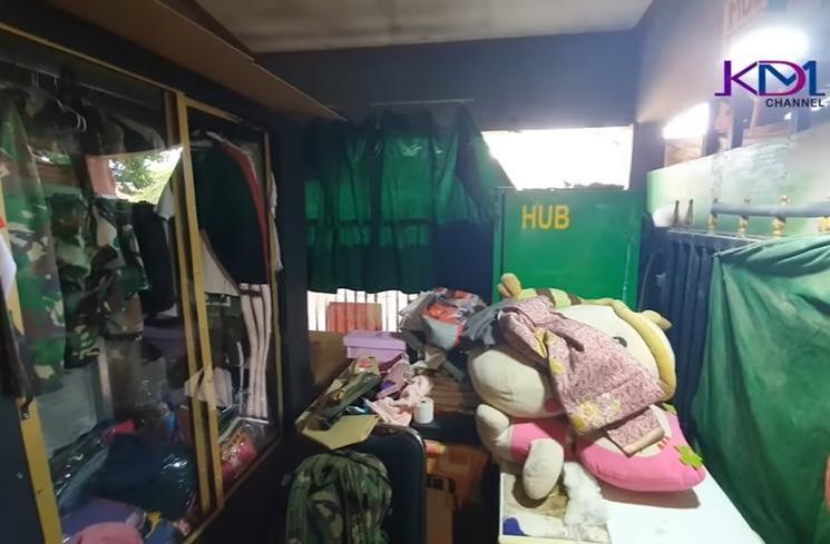 Rumah Yessi (YouTube KANG DEDI MULYADI CHANNEL)