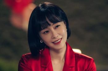 9 Pesona Hong Soo Hyun di Red Balloon, Jadi Desainer Perhiasan yang Ceria dan Anggun