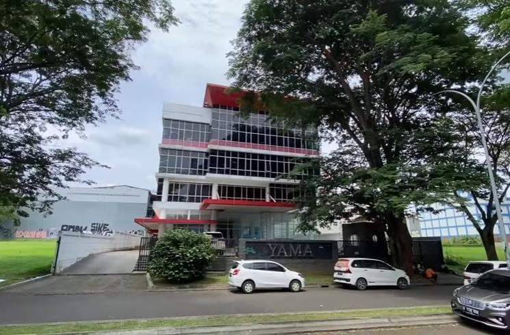 Gedung Mewah Rans Entertainment (Instagram/raffinagita1717)