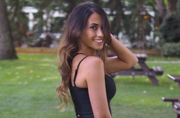 Potret Cantik Antonella Roccuzzo Istri Lionel Messi (instagram/antonelaroccuzzo)