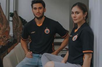 Wulan Guritno Seksi Pakai Jersey Persija, Sabda Ahessa: Dia The Jak!