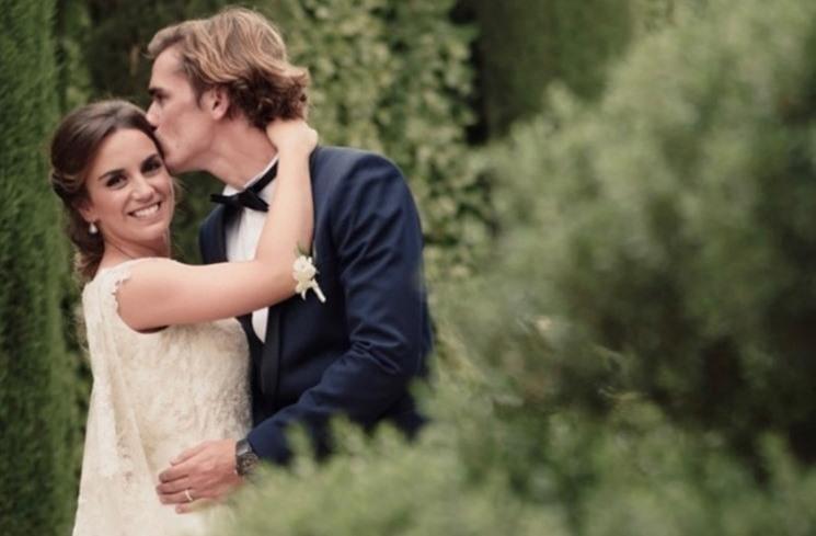 Potret Erika Choperena Istri Antoine Griezmann. (Instagram/@eri_chope)