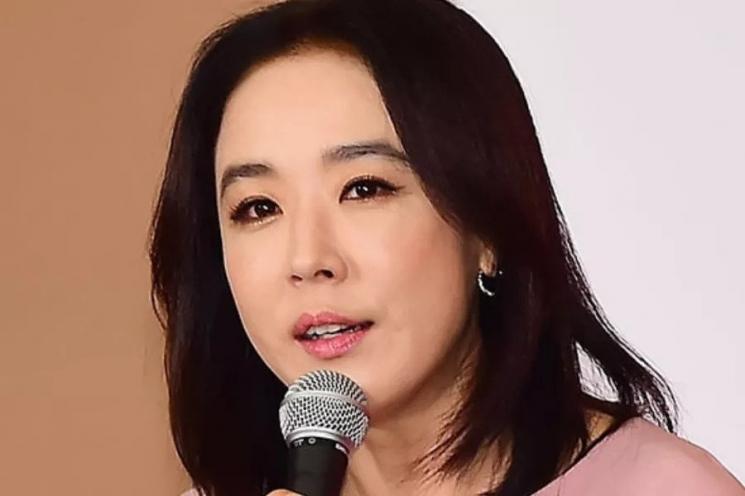 Sinopsis JUNG_E (Soompi)
