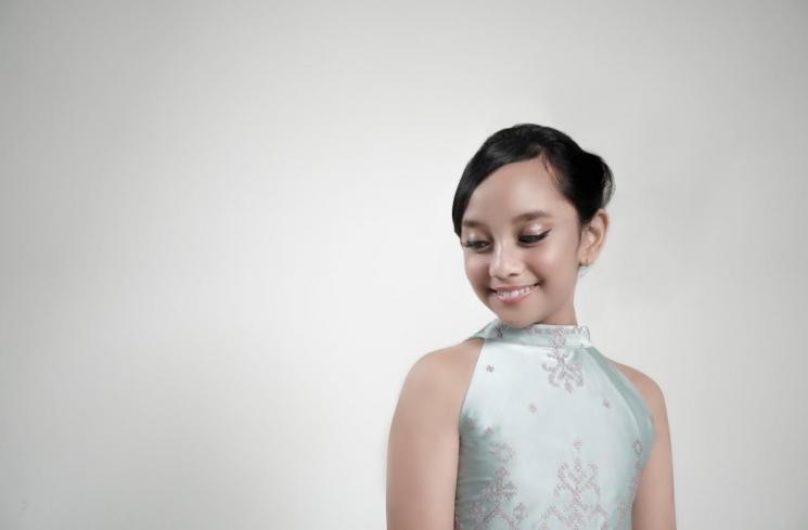 Musisi Belia Abelle , Merilis Single Untuk Sang Ibu Berjudul “Terima Kasihku Bunda”