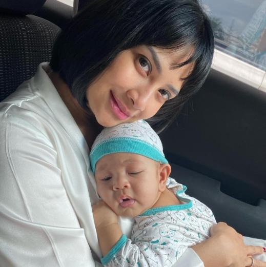 Vanessa Angel dan Gala Sky (instagram)