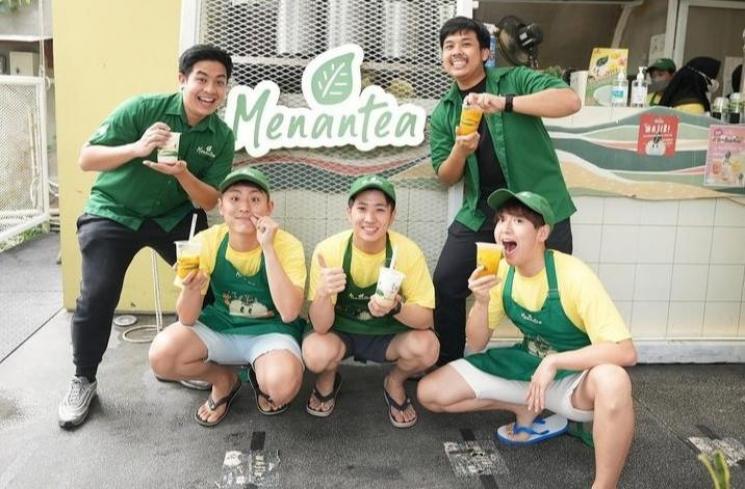 Bisnis Kuliner Milik Seleb yang Viral(Instagram/@menantea.toko)