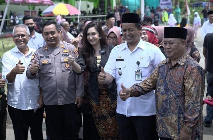 Potret Nafa Urbach di Kampung Halaman (instagram/nafaurbach)