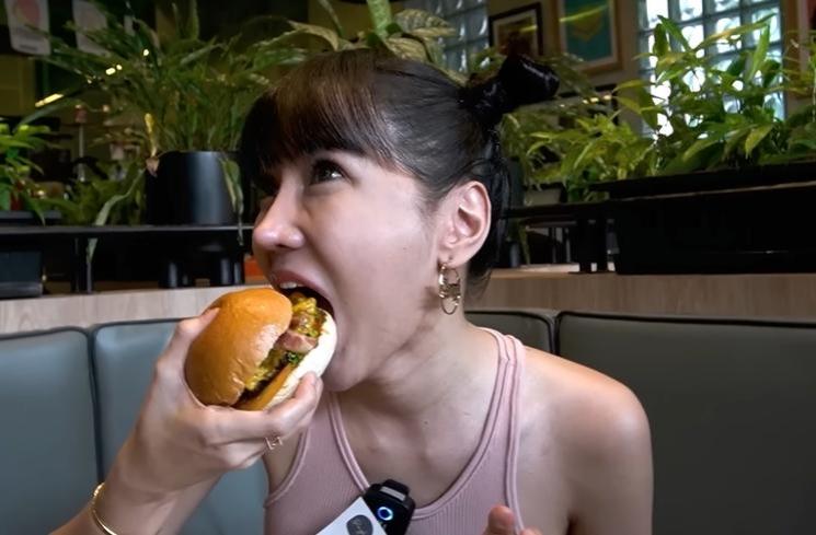 Momen Lucinta Luna di Karen's Diner (YouTube Lucinta Luna TV)