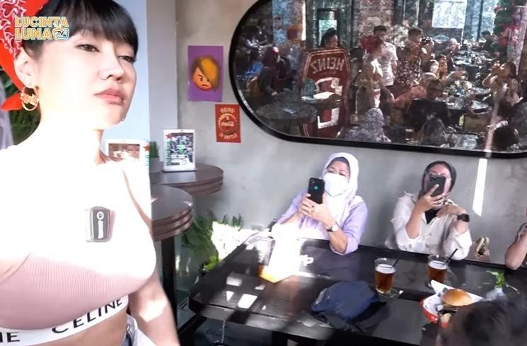 Momen Lucinta Luna di Karen's Diner (YouTube Lucinta Luna TV)