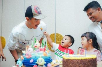 Gemas Banget, Intip 6 Momen Kebersamaan Al Nahyan dan Kaesang