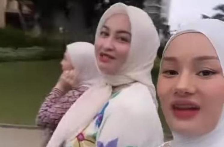 Momen Aurel Hermansyah Menang Arisan. (Instagram/dindahw)