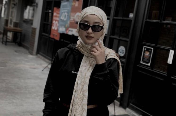 Potret Asisten Baru Raffi Ahmad (Instagram/evelineovilias)