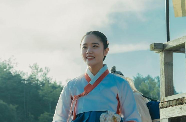 Pesona Kim Hyang Gi di Poong The Joseon Psychiatrist Season 2 (Instagram/@tvn_drama)