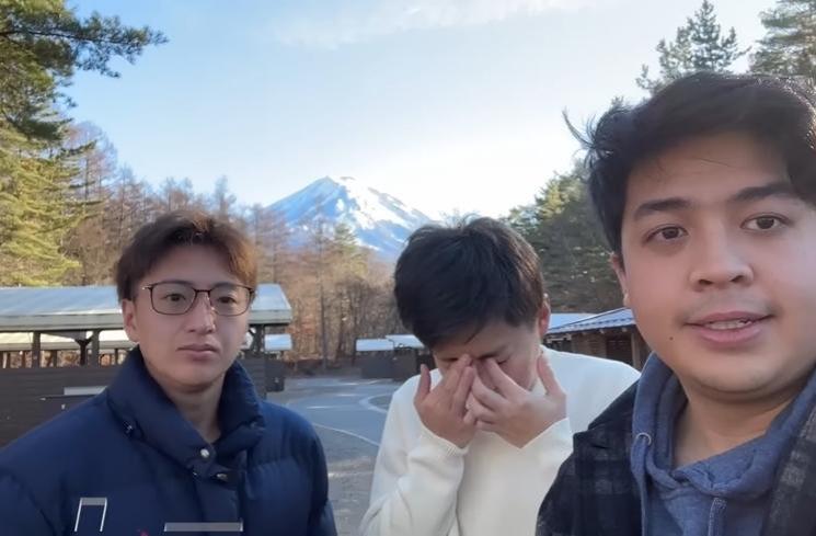 Momen Jerome Polin Kamping di Gunung Fuji (YouTube Nihongo Mantappu)
