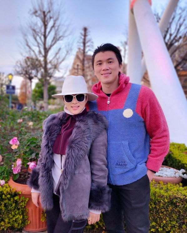 Syahrini dan Reino Barack. (Instagram/princessyahrini)