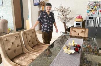 Mewah! 8 Potret Rumah Indra Bekti yang Berkonsep Minimalis dan Open Space