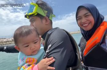 Main Jet Ski Cuma 10 Menit, Moana Anak Ria Ricis Tak Pakai Pelampung karena Kecekik
