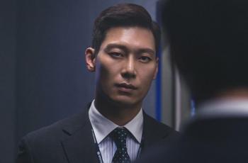 8 Potret Park Hoon di Payback, Transformasi Barunya Sebagai Jaksa Elite yang Ambisius
