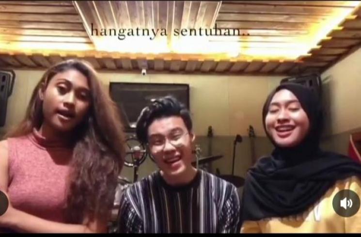 Potret Akrab Novia Bachmid Bareng Kakak dan Adiknya (Instagram/zilvabachmid2)
