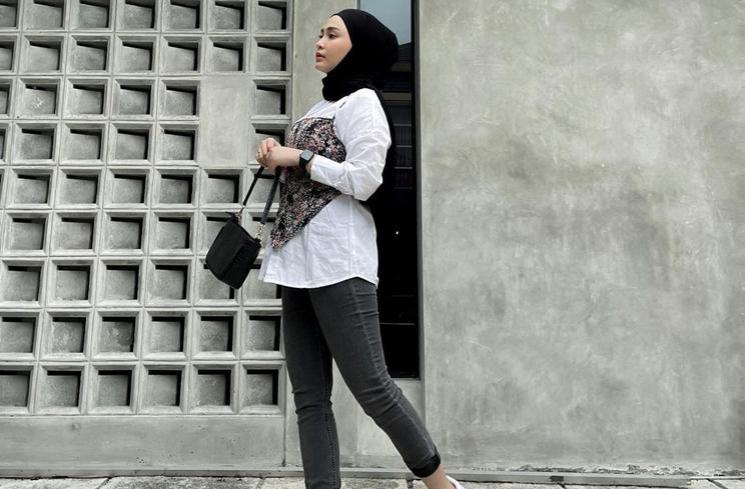 Potret Indah Ningtyas Istri Komika Rigen (Instagram/@indhningtys)