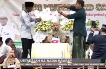 Detik-detik Ustazah Nadia Hawasyi Disawer saat Lagi Ngaji Viral: Gak Bermoral!