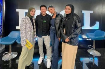 7 Potret Akrab Novia Bachmid Bareng Kakak dan Adiknya, Jago Nyanyi Semua