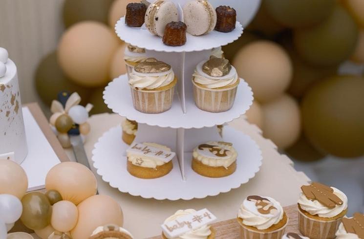Potret Baby Shower Jennifer Bachdim (instagram/@jenniferbachdim)
