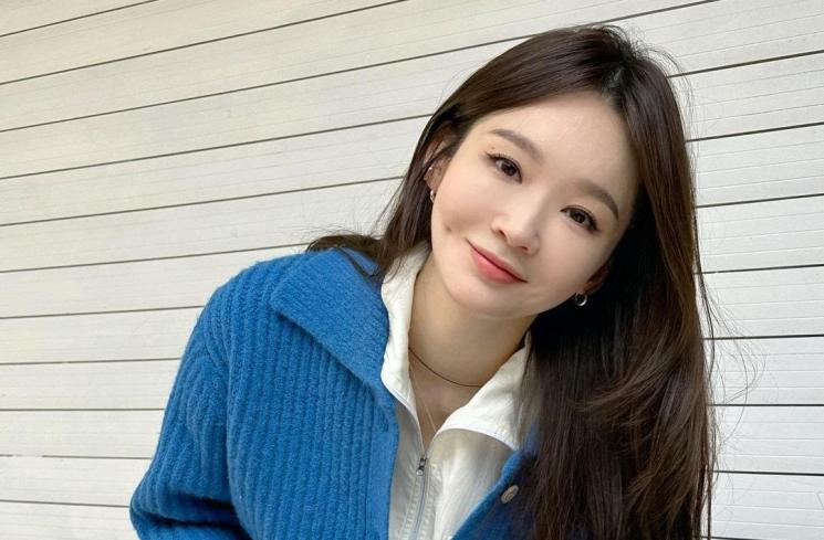 artis KPop Kang Min Kyung (Instagram/@iammingki)