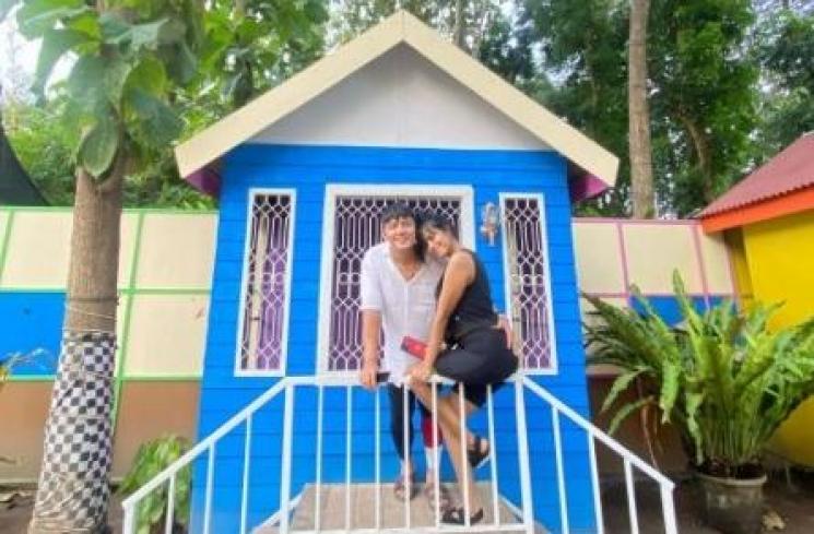 Potret Bahagia Dirly Idol dan Nola Tyaz. (Instagram/dearly_dave)