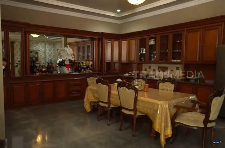 Rumah Camelia Malik (YouTube/TRANS7 OFFICIAL)