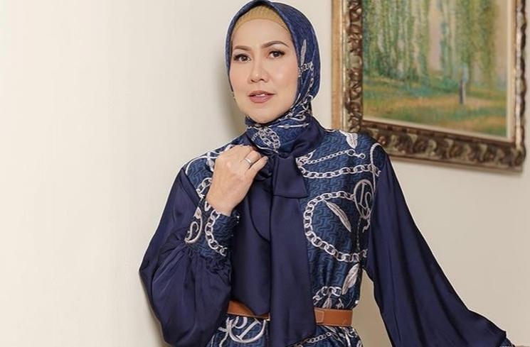 Profil Venna Melinda (Instagram/@lasabelleofficial)