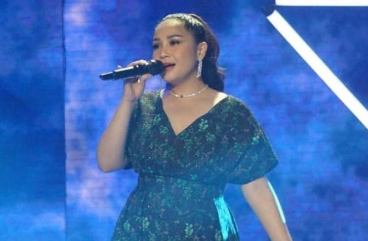 Potret Ayu Ting Ting dan Nagita Slavina di HUT Indosiar (Instagram/indosiar)