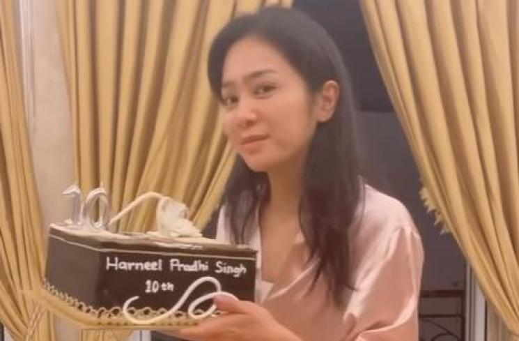 Potret Bunga Zainal rayakan ulang tahun anak. (Instagram/@bungazainal05)