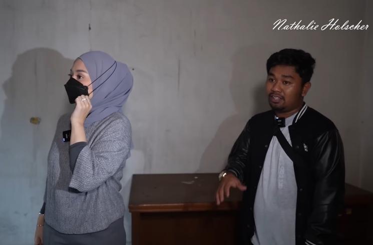 Momen Nathalie Holscher ke rumah Tiko (YouTube/NATHALIE HOLSCHER)