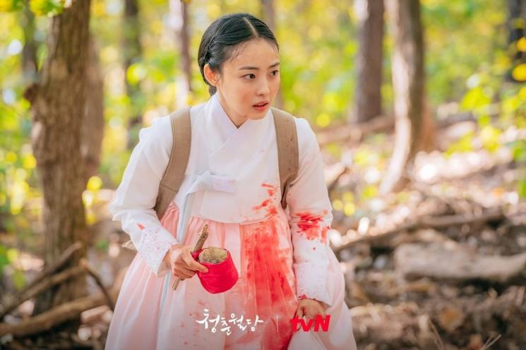 Pesona Jeon So Nee di Our Blooming Youth (Instagram/@tvn_drama)
