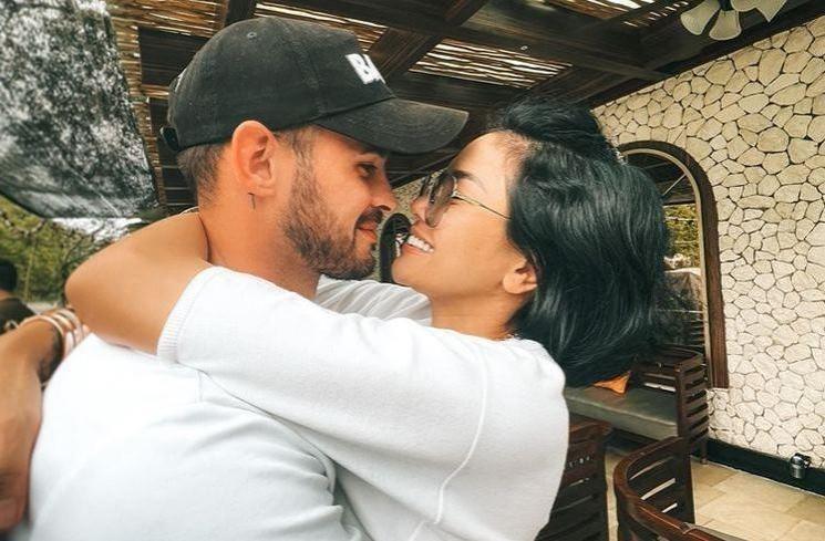Artis Ngaku Tinggal Bareng Pacar (instagram/@nikitamirzanimawardi_172)