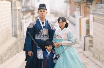 9 Potret Maternity Shoot Terbaru Rinni Wulandari di Korea Bareng Suami, Serasi bak Couple di Drama
