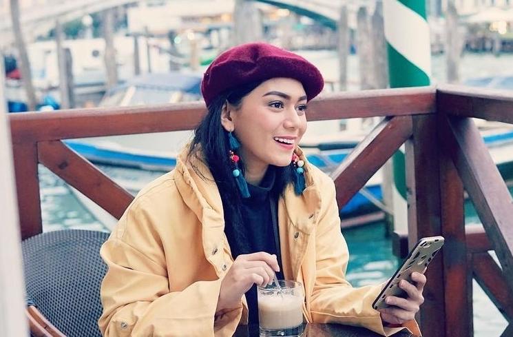 Artis Pilih Cerai Usai KDRT (instagram/@thalitalatief)