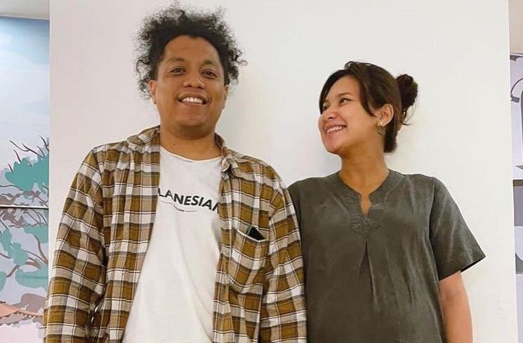 Fakta Hubungan Arie Kriting dan Ibu Mertua (Instagram/@arie_kriting@mustaminnursyah)