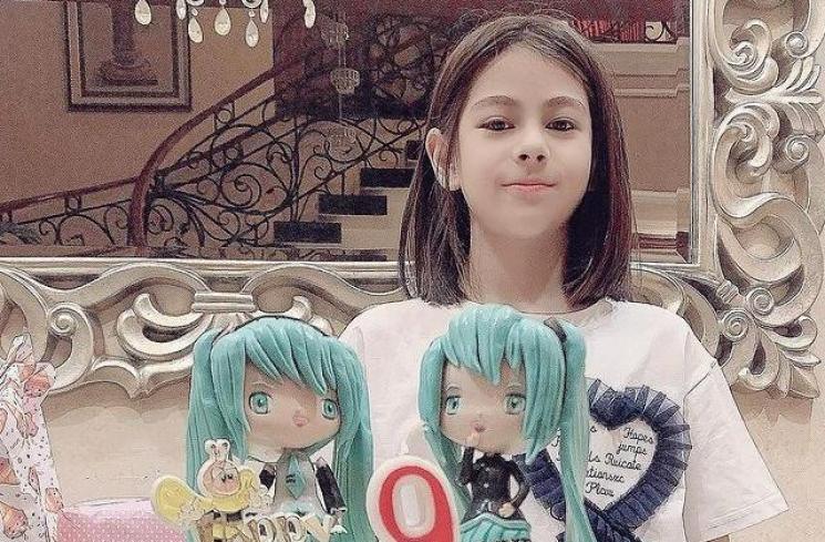 Potret Anak Siti KDI yang Beranjak Remaja. (Instagram/siti_perk)
