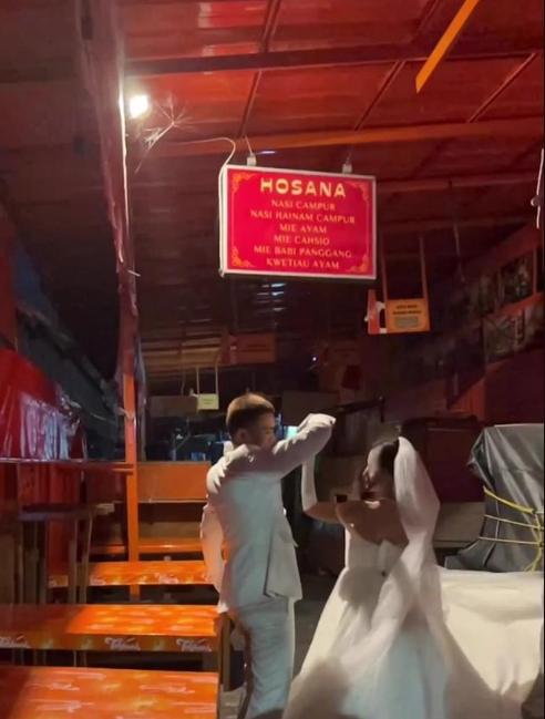 Potret Prewedding Julian Jacob dan Mirriam Eka. (Instagram/julianjacs)