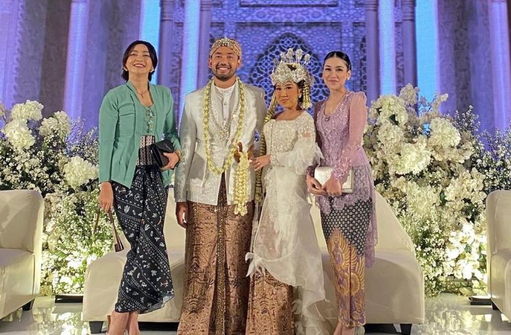 Fakta Pernikahan Kiky Saputri (Instagram/@ayutingting92)