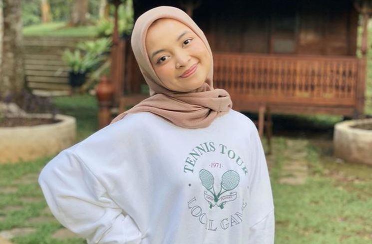 Pesona Neneng Wulandari. (Instagram/nenengrismawulandari)