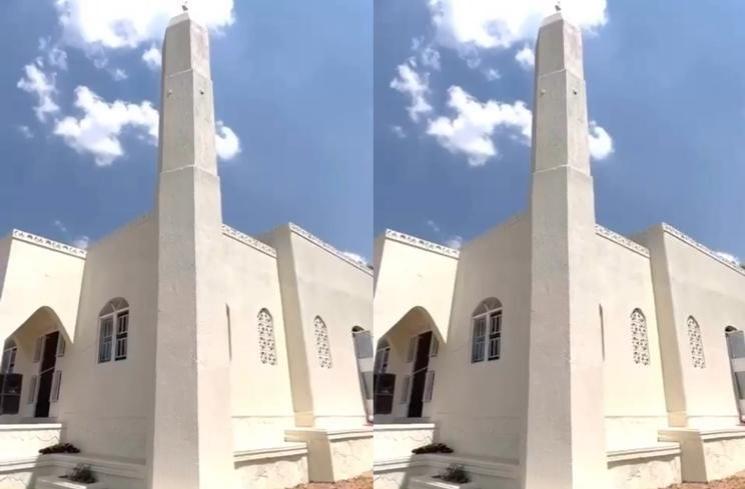 Potret Masjid Ivan Gunawan di Uganda Afrika (instagram/@ivan_gunawan)