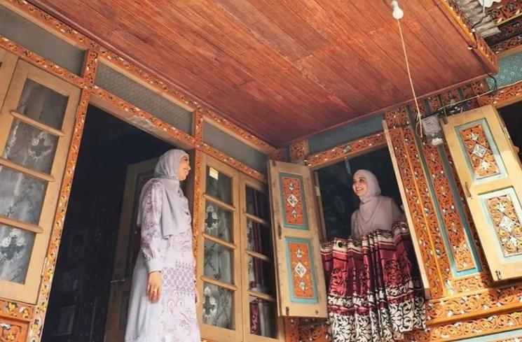 Potret Zaskia dan Shireen Sungkar Pulang Kampung (instagram/@zaskiasungkar15)